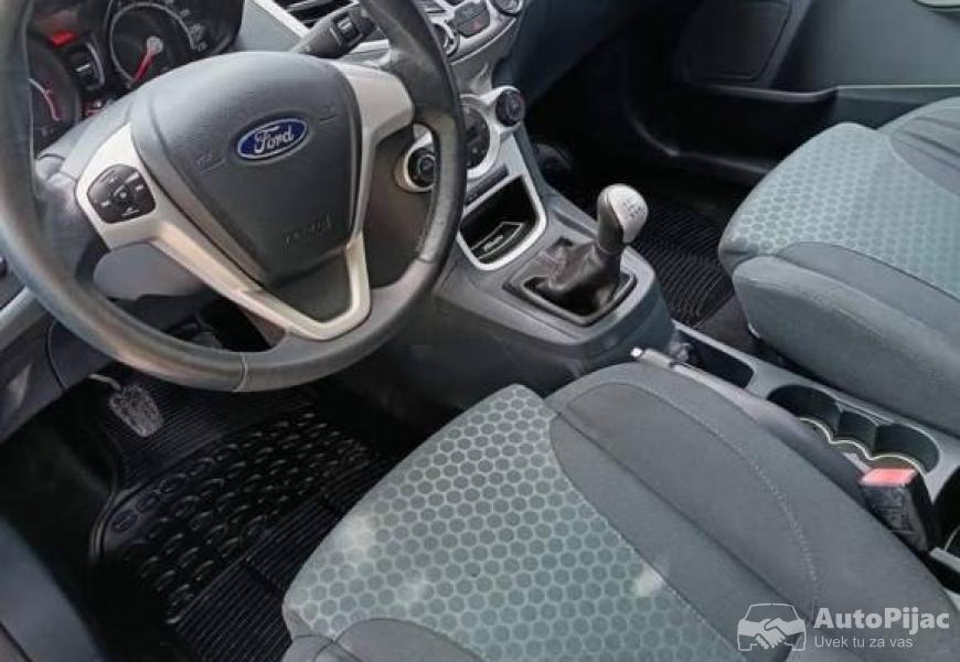 ford_fiesta_16_benzin_12_polovni_automobili_autopijac.rs