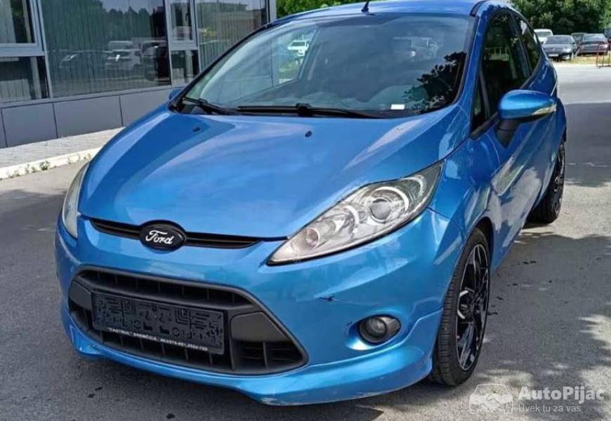 ford_fiesta_16_benzin_1_polovni_automobili_autopijac.rs