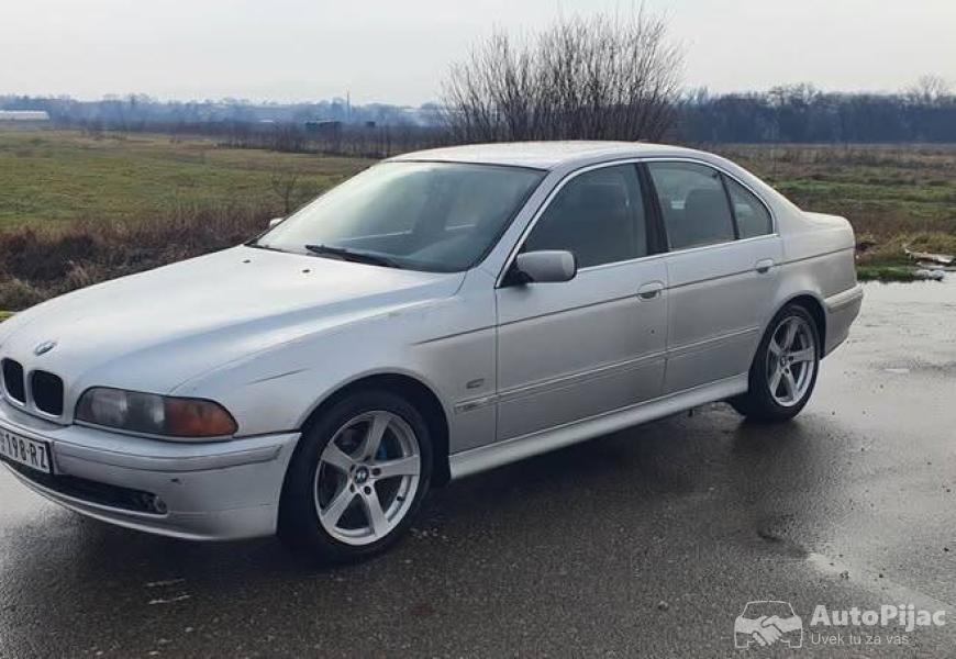 bmw_e39_2_polovni_automobili_autopijac.rs
