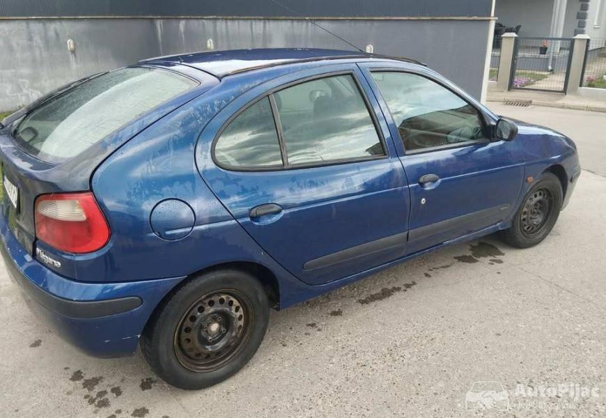 2002_renault_mgane_4_polovni_automobili_autopijac.rs