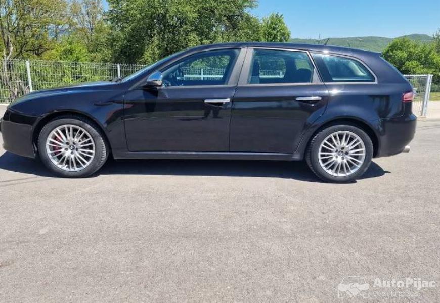 alfa_159_19jtdm_6_polovni_automobili_autopijac.rs