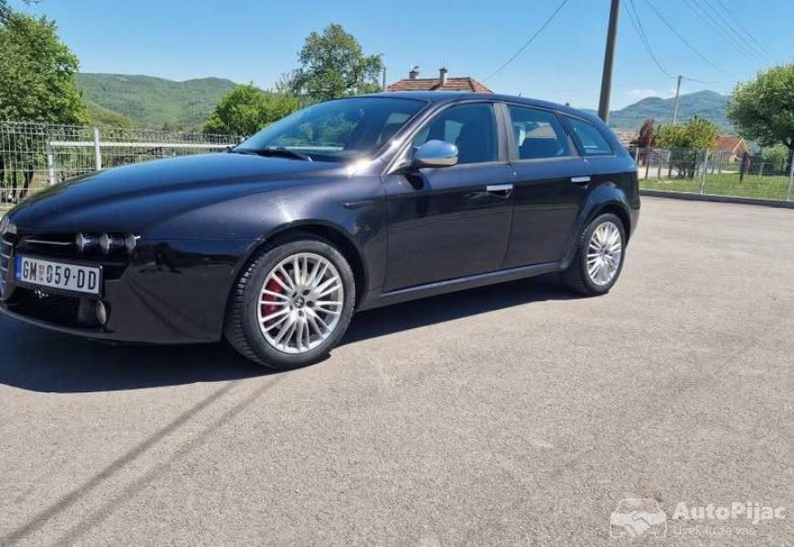 alfa_159_19jtdm_7_polovni_automobili_autopijac.rs