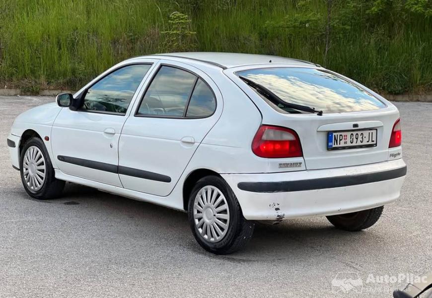 reno_megan_automatik_tek_registrovan_4_polovni_automobili_autopijac.rs