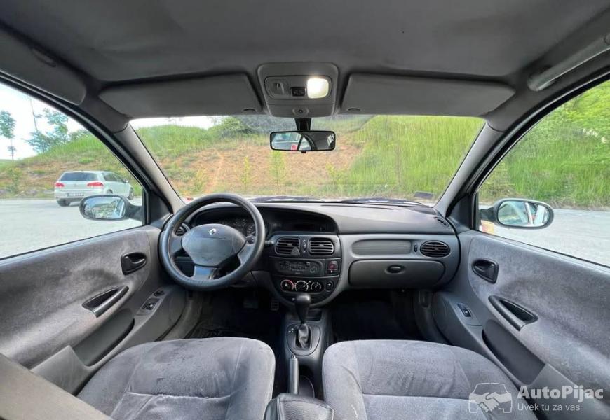 reno_megan_automatik_tek_registrovan_5_polovni_automobili_autopijac.rs