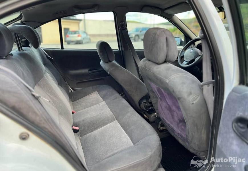 reno_megan_automatik_tek_registrovan_9_polovni_automobili_autopijac.rs