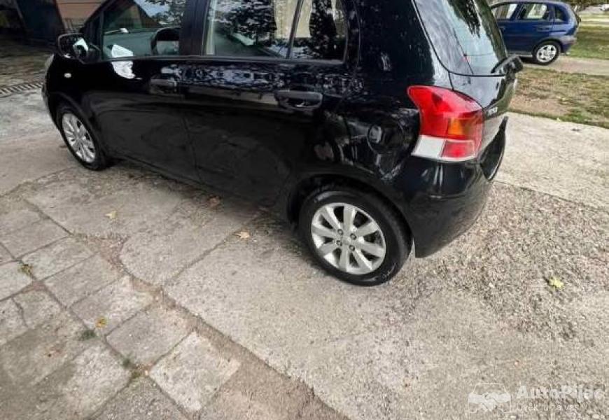 toyota_yaris_13_vtti_101ks_2010_6_polovni_automobili_autopijac.rs