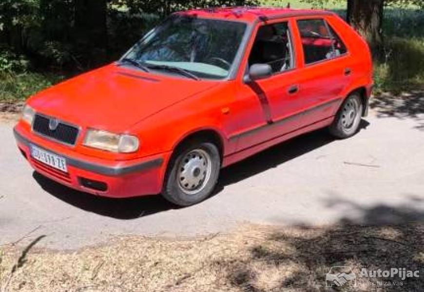 skoda_felicia_19d_regisztrlva_2027_februr_3_polovni_automobili_autopijac.rs