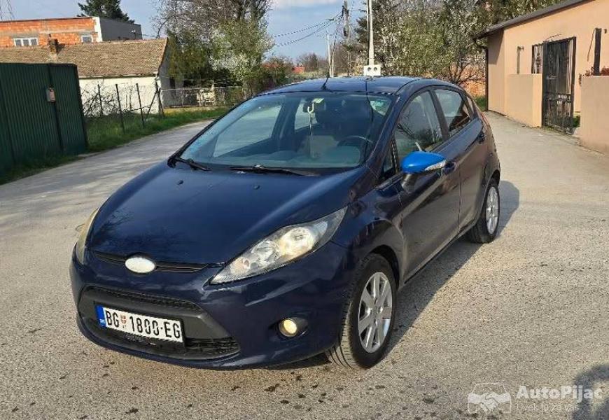 fordfiesta_14_benzin_2750e_2_polovni_automobili_autopijac.rs