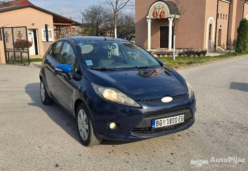 fordfiesta_14_benzin_2750e_6_polovni_automobili_autopijac.rs