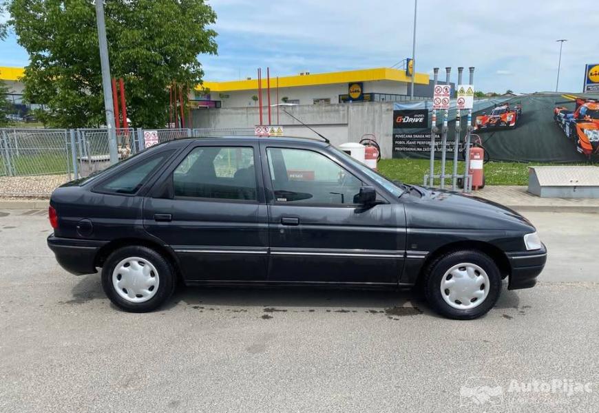 ford_escort_7_polovni_automobili_autopijac.rs