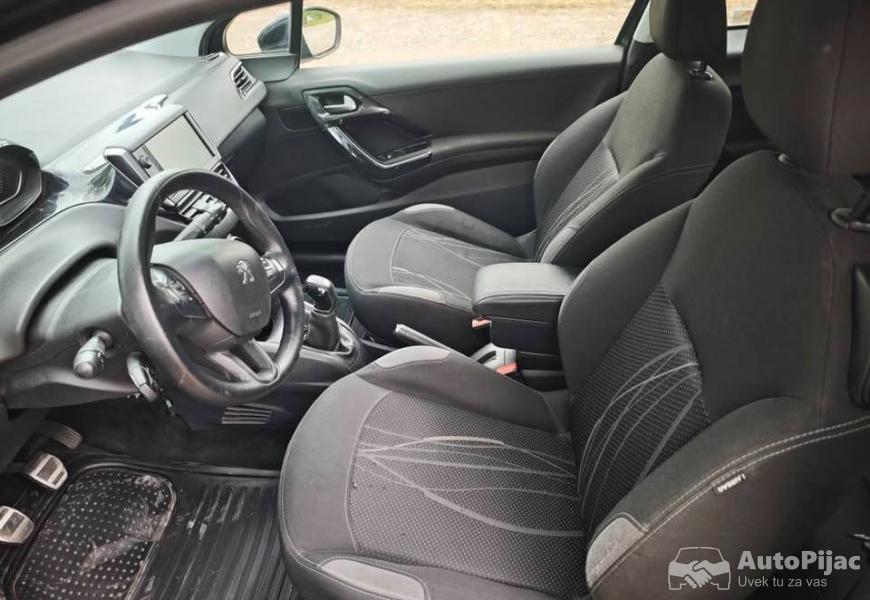 peugeot_208_14_hdi_3_polovni_automobili_autopijac.rs