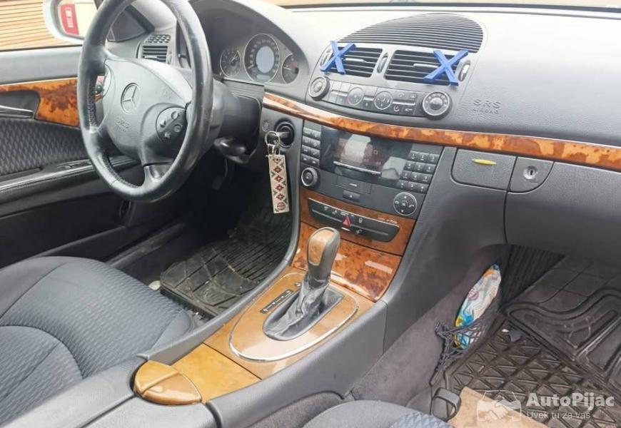 mercedes_w211_e_klasa_delovi_9_polovni_automobili_autopijac.rs