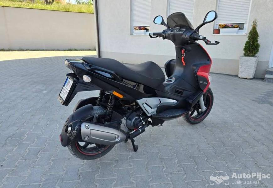 gilera_runer_125kub_11kw_2007g_perfektno_stanje_mo_4_polovni_automobili_autopijac.rs
