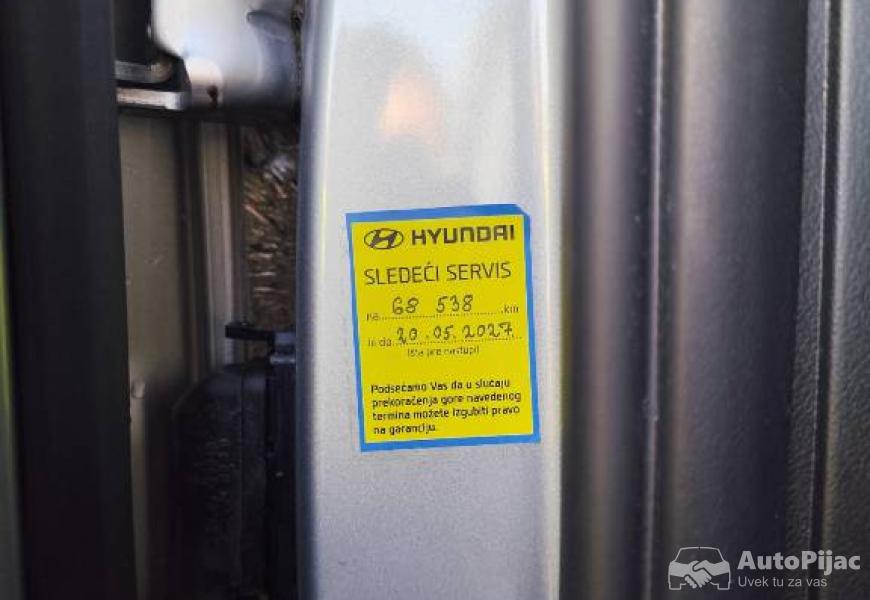 Hyundai servisna etiketa
