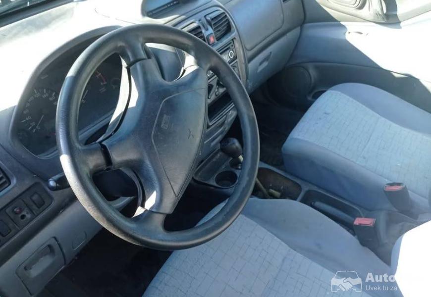 micubis_13_6_polovni_automobili_autopijac.rs