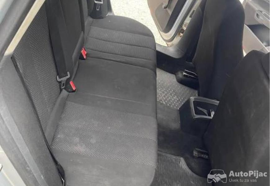 pasat_b6_20tdi_103kw_2006god_8_polovni_automobili_autopijac.rs