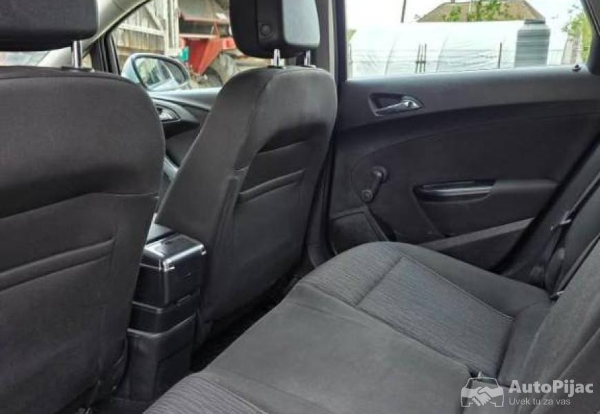 opel_astra_j_2015_4_polovni_automobili_autopijac.rs