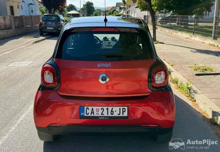 smart_forfour_5_polovni_automobili_autopijac.rs