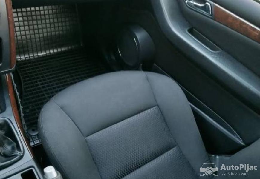 2004_mercedesbenz_a180d_14_polovni_automobili_autopijac.rs