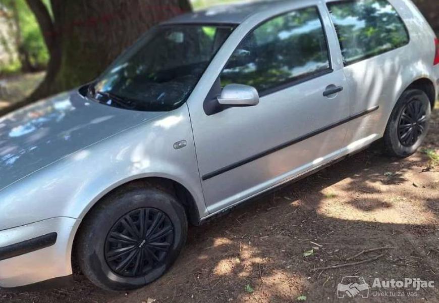 delovi_golf_4_3_polovni_automobili_autopijac.rs