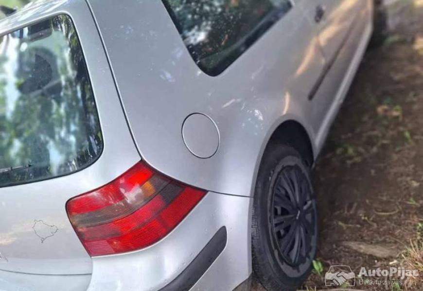 delovi_golf_4_5_polovni_automobili_autopijac.rs