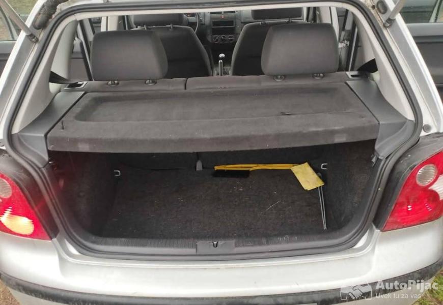 polo_12_12v_9_polovni_automobili_autopijac.rs