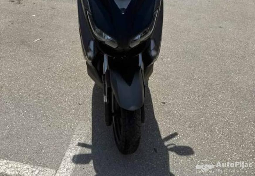 yamaha_xmax_250_abs_x_max_2016_godiste_4_polovni_automobili_autopijac.rs