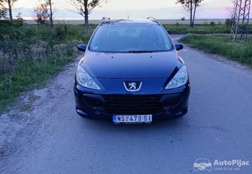 na_prodaju_pezo_307_restajling_11_polovni_automobili_autopijac.rs