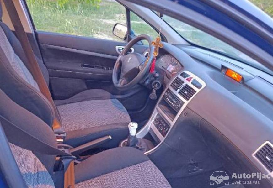 na_prodaju_pezo_307_restajling_2_polovni_automobili_autopijac.rs