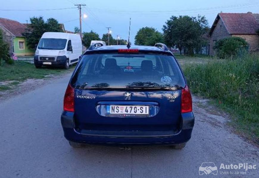na_prodaju_pezo_307_restajling_8_polovni_automobili_autopijac.rs