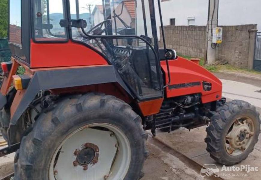 traktor_vtz_2048_4_polovni_automobili_autopijac.rs
