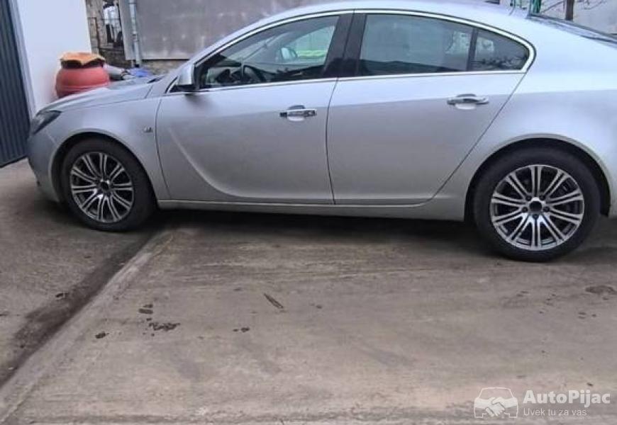 na_prodaju_opel_isignija_3_polovni_automobili_autopijac.rs