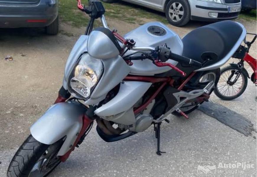 kawasaki_er6n_8_polovni_automobili_autopijac.rs