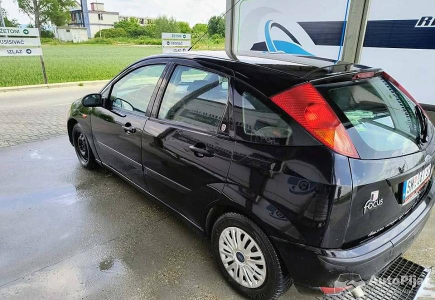 ford_fokus_18_tdci_2003god_4_polovni_automobili_autopijac.rs