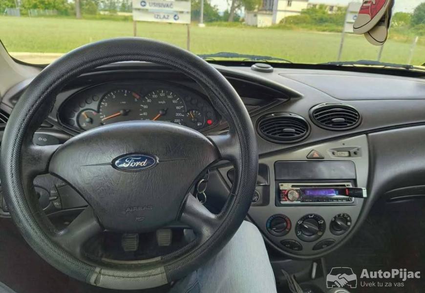 ford_fokus_18_tdci_2003god_7_polovni_automobili_autopijac.rs
