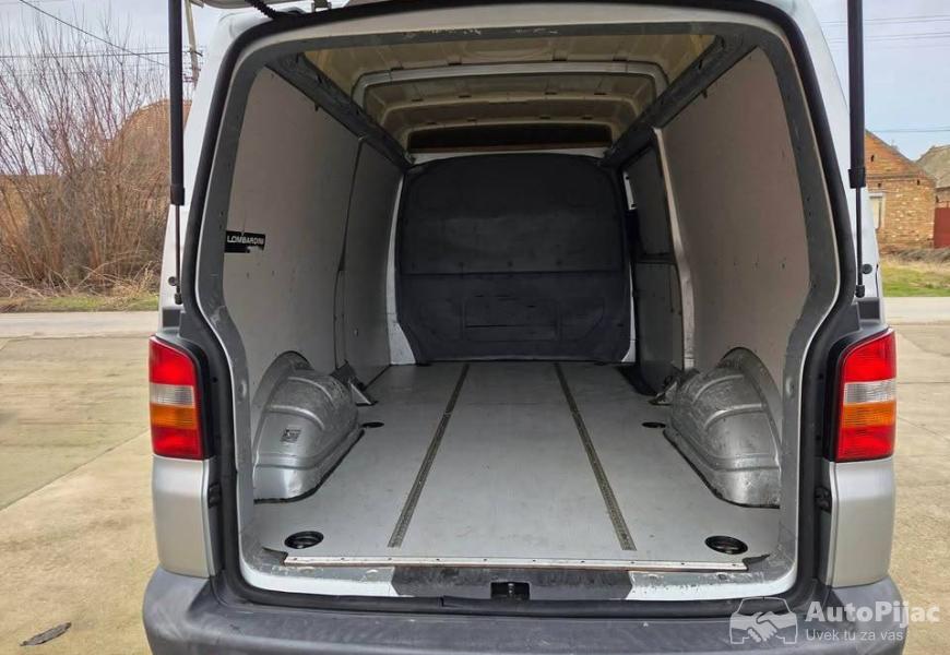 vw_transporter_t5_10_polovni_automobili_autopijac.rs