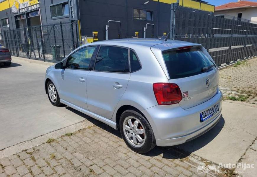 vw_polo_12tdi_bluemotion_55kw_2010god_3_polovni_automobili_autopijac.rs