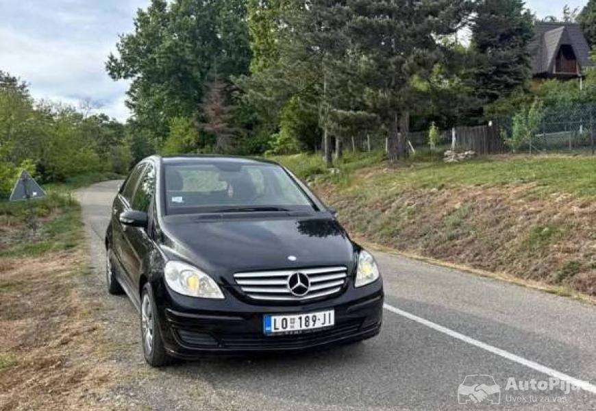 mercedes_b_1_polovni_automobili_autopijac.rs