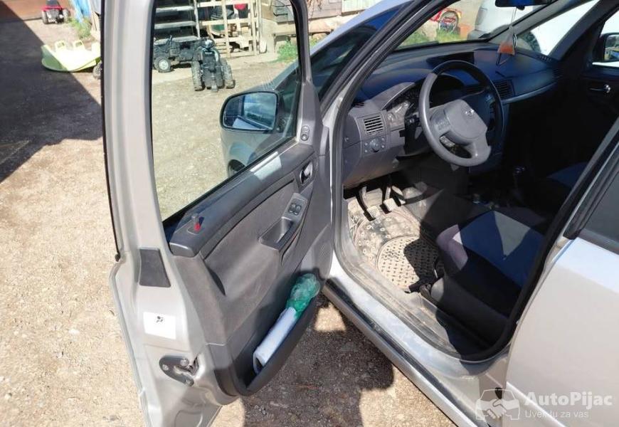 meriva_4_polovni_automobili_autopijac.rs