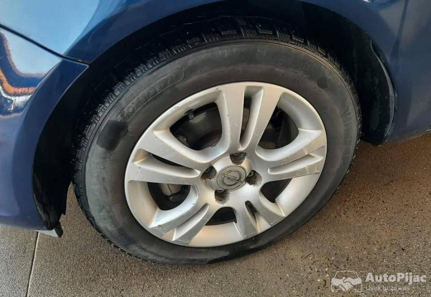 opel_corsa_d_2008god_12btng_atest_reg_22027moze_za_3_polovni_automobili_autopijac.rs