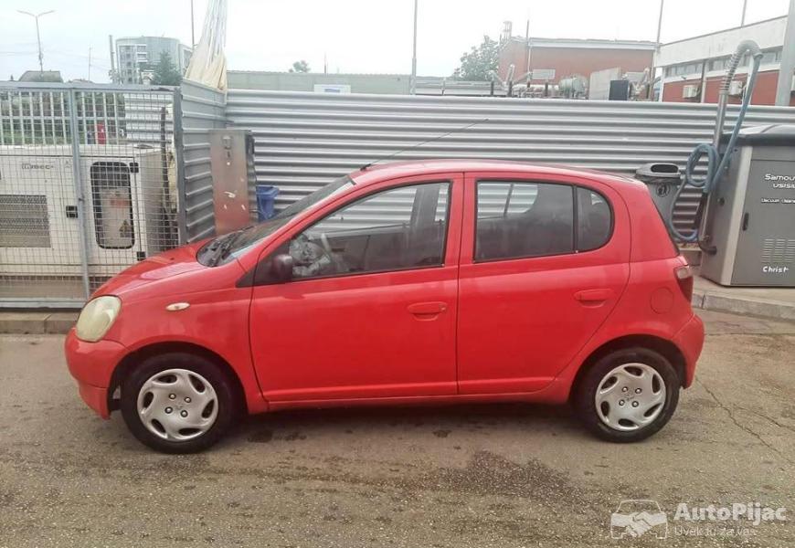 toyota_yaris_13b_vvti_klima_5_vrata_reg_do_112026_1_polovni_automobili_autopijac.rs