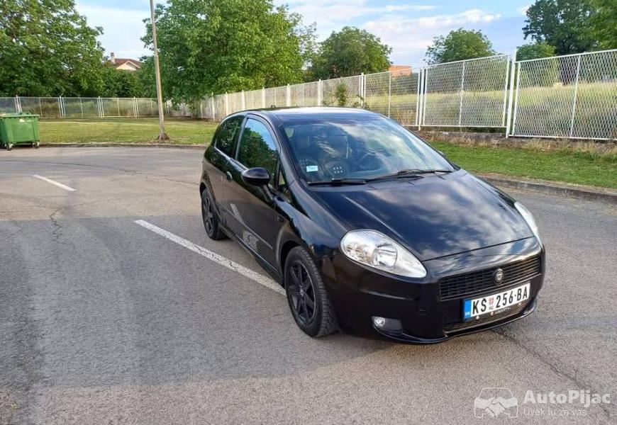 fiat_punto_19_jtd_2006godina_2_polovni_automobili_autopijac.rs