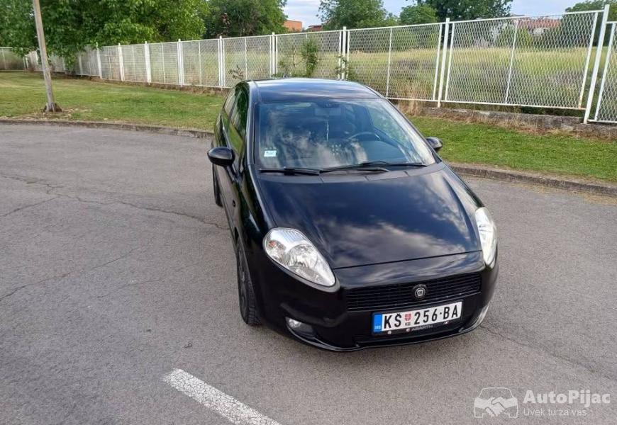 fiat_punto_19_jtd_2006godina_6_polovni_automobili_autopijac.rs