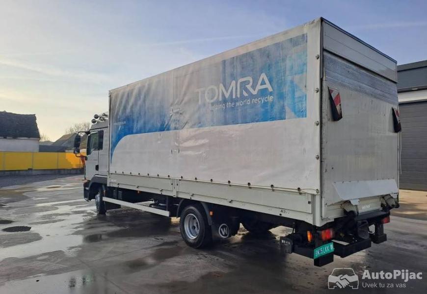 u_ponudi_vise_kamiona_poziv_na_broj_4_polovni_automobili_autopijac.rs