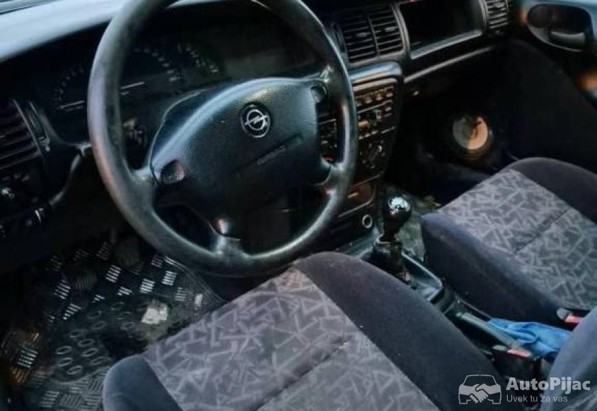 opel_vectra_16_16v_7_polovni_automobili_autopijac.rs