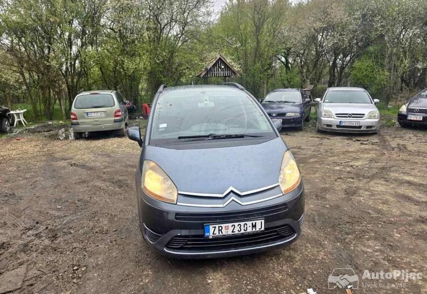 citroen_c4_pikaso_vlasnik_1_polovni_automobili_autopijac.rs