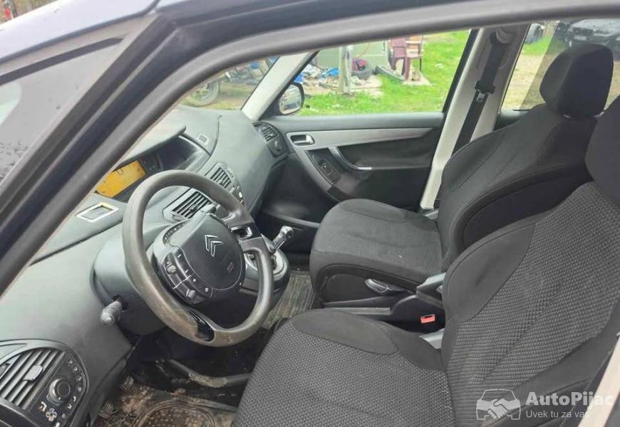 citroen_c4_pikaso_vlasnik_6_polovni_automobili_autopijac.rs