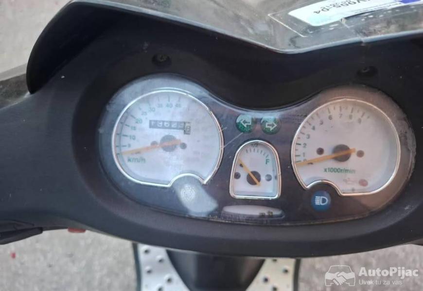 sprint_falcon_8_polovni_automobili_autopijac.rs