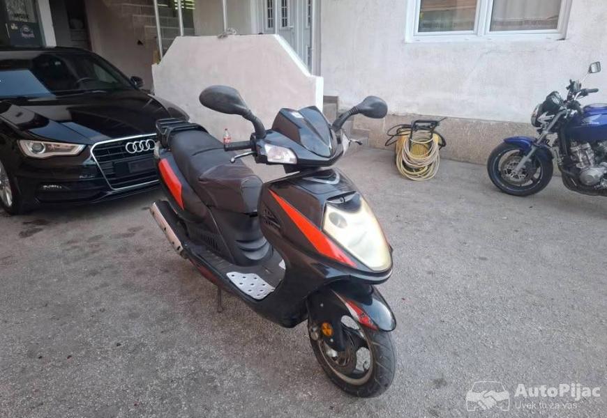 sprint_falcon_9_polovni_automobili_autopijac.rs