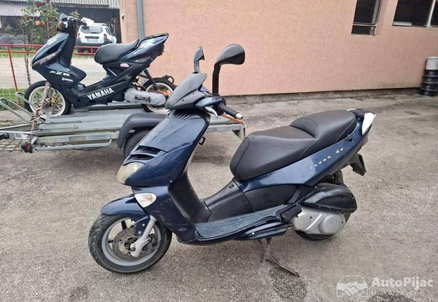 aprilija_leonardo_250_1_polovni_automobili_autopijac.rs